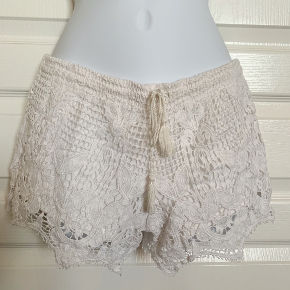 Express crochet lace shorts. Size XS